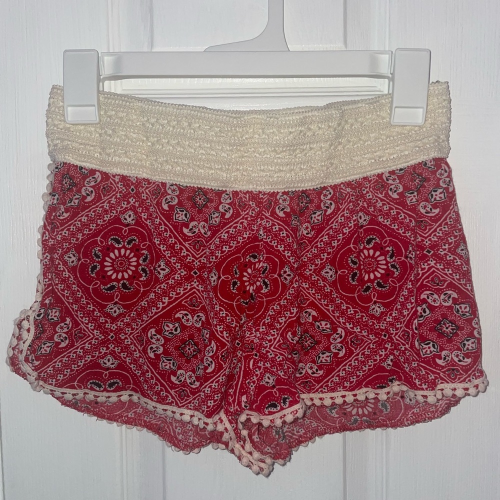 red tribal print shorts - small